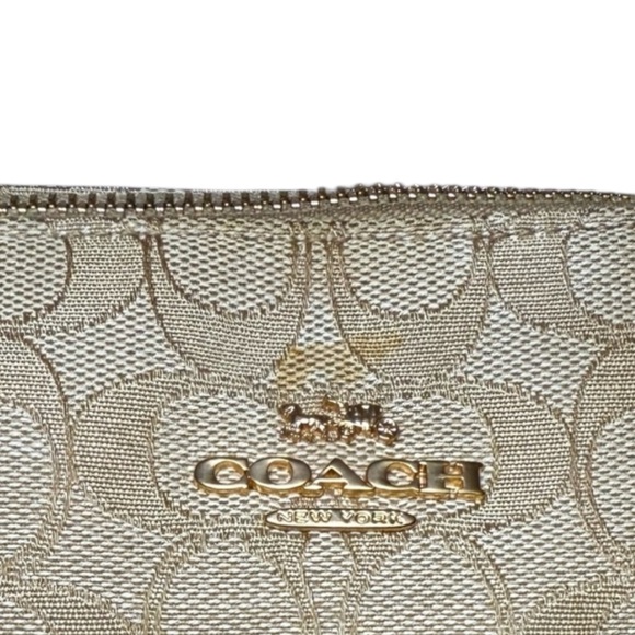 Coach City Zip Tote Shoulder Bag - Picture 11 of 11